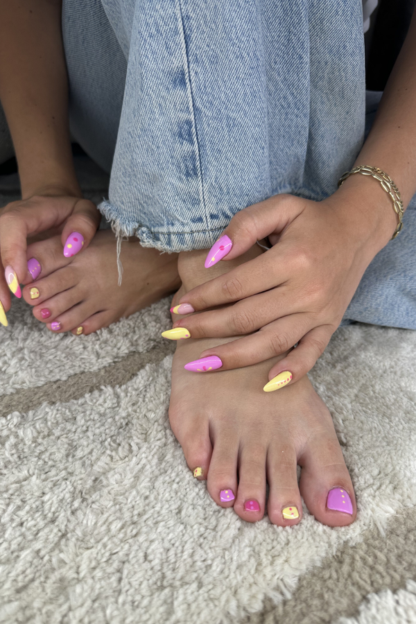 Bright Dreams Look