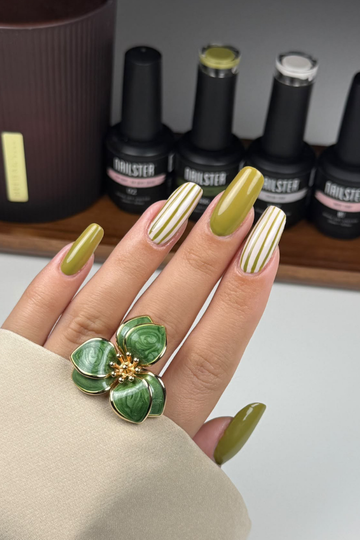 Matcha Lines Look