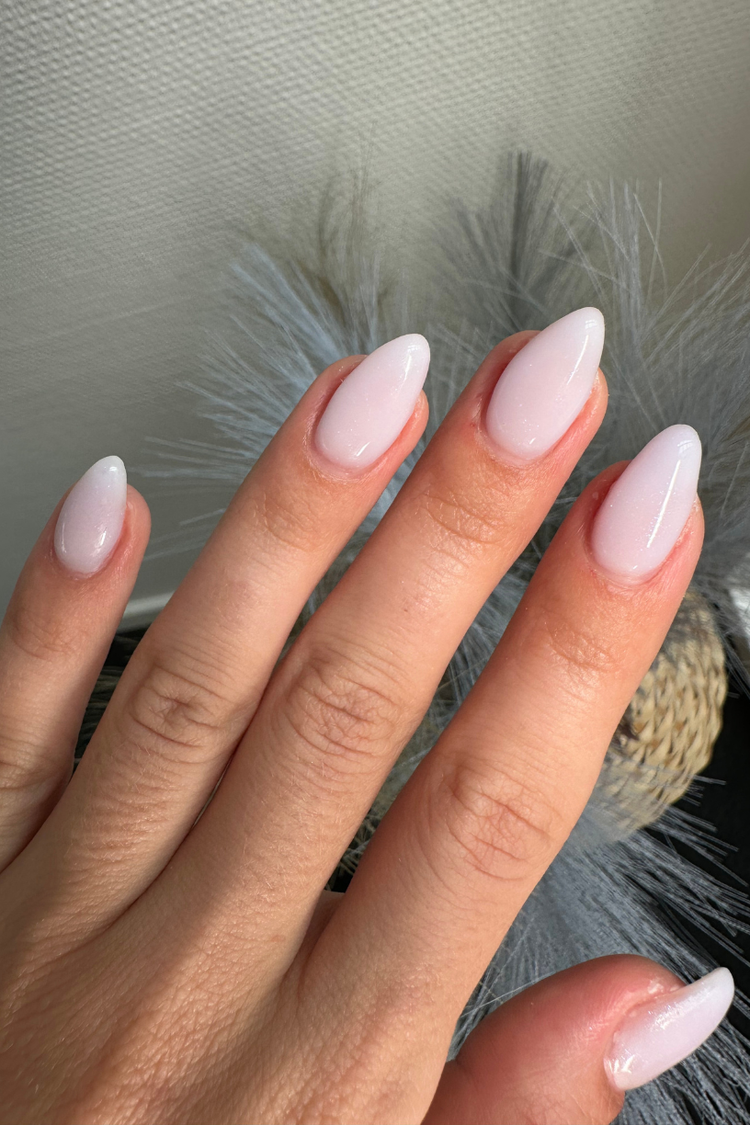 Unicorn Shimmer · 547 – Liquid Builder Gel by Nailster, image 3