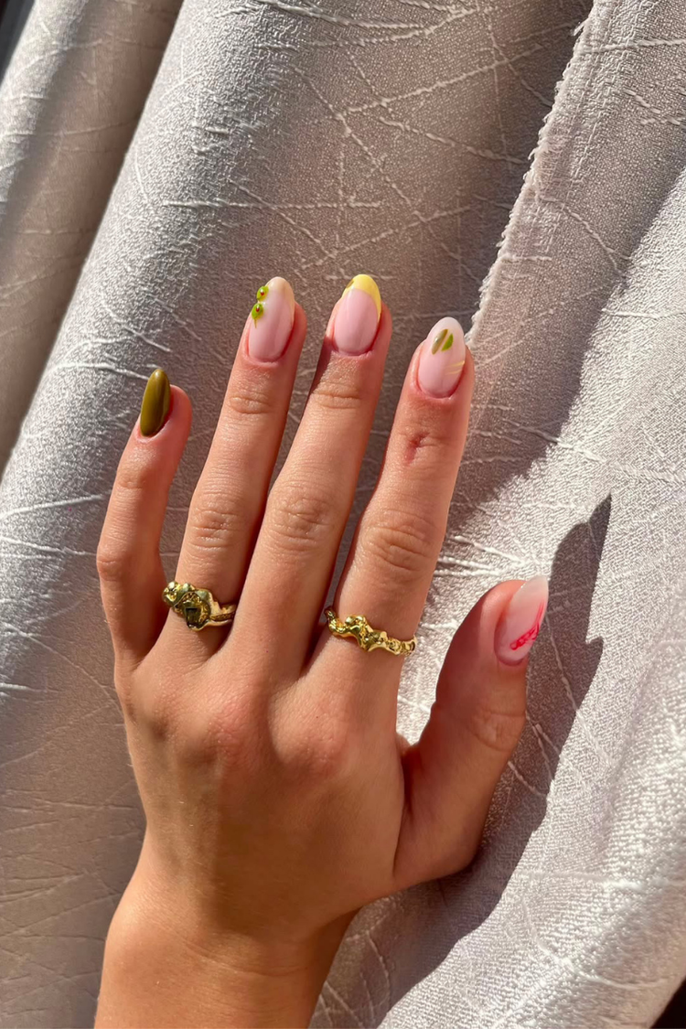 Olive Spritz Look – Gel Polish Look by Nailster, image 2