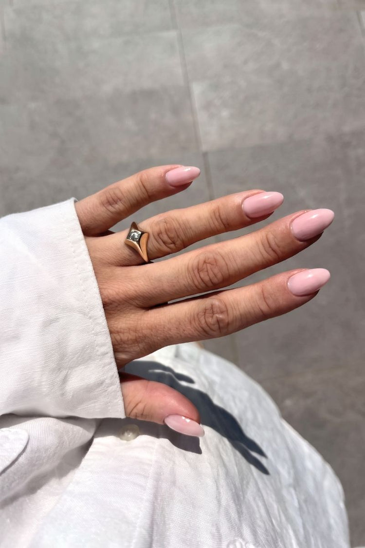 Soft Crush · 562 – Builder Gel by Nailster, image 3
