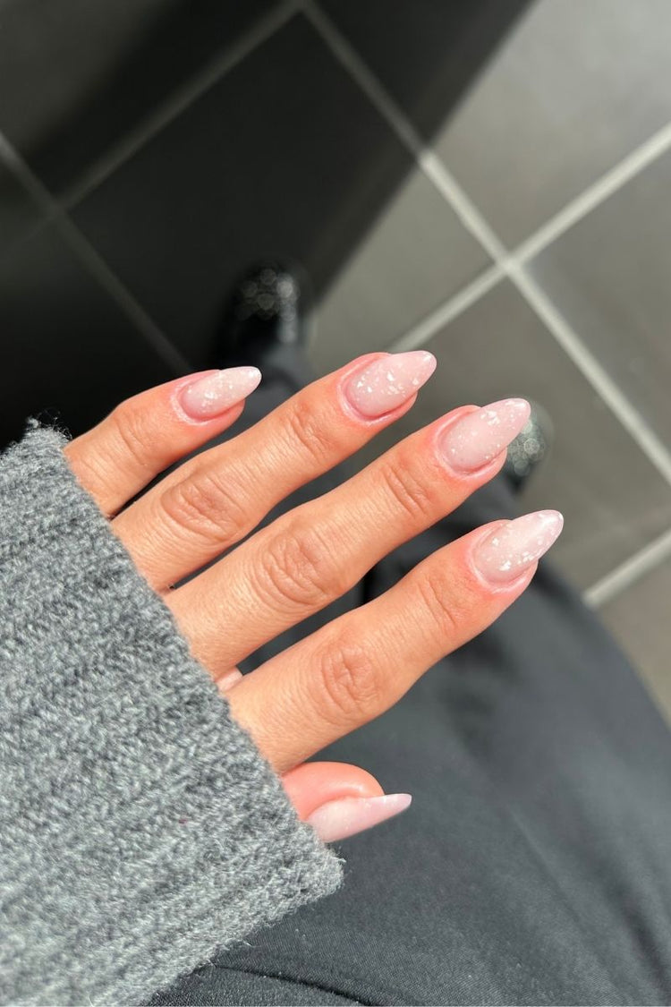 Dazzle Me · 573 – Builder Gel by Nailster, image 3