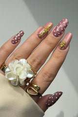 Treasure Look