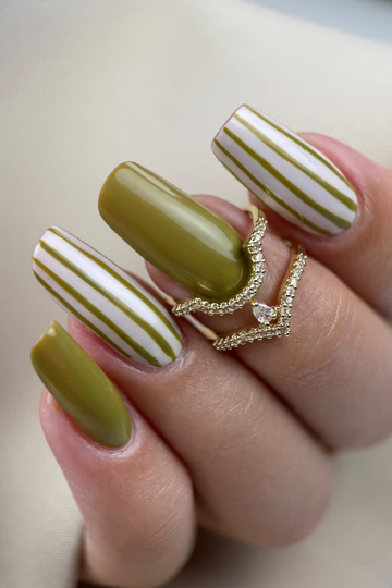 Matcha Lines Look