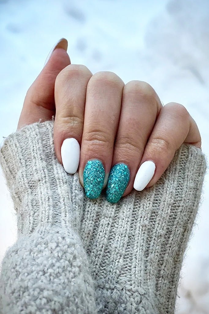 Bahamas Blue · 140 – Gel Polish by Nailster, image 3