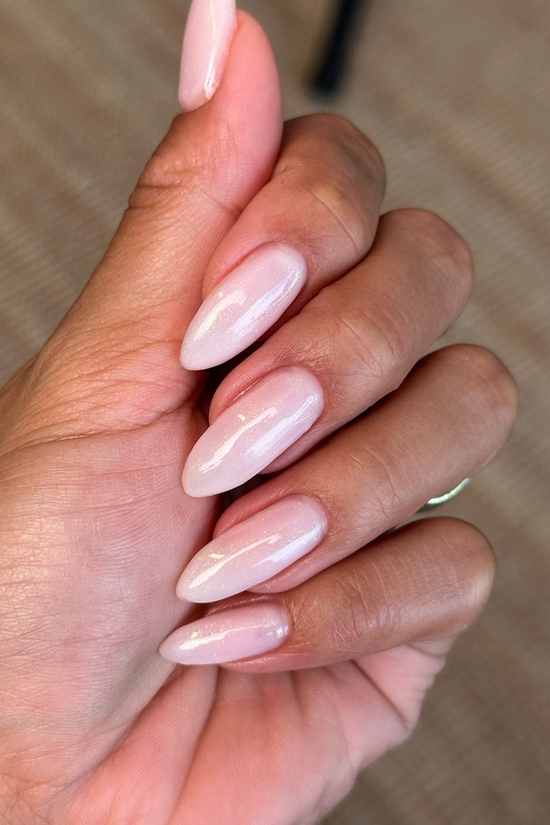 Delicate Shimmer · 477 – Liquid Builder Gel by Nailster, image 4