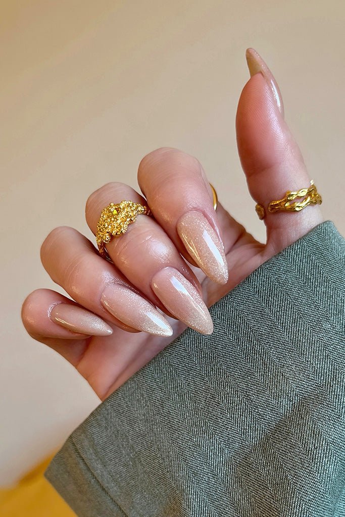 Fairy Dust Cat Eye · 334 – Gel Polish Cat Eye by Nailster, image 3