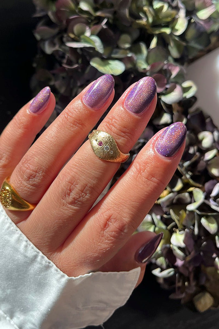 Fireworks Cat Eye · 320 – Gel Polish Cat Eye by Nailster, image 3