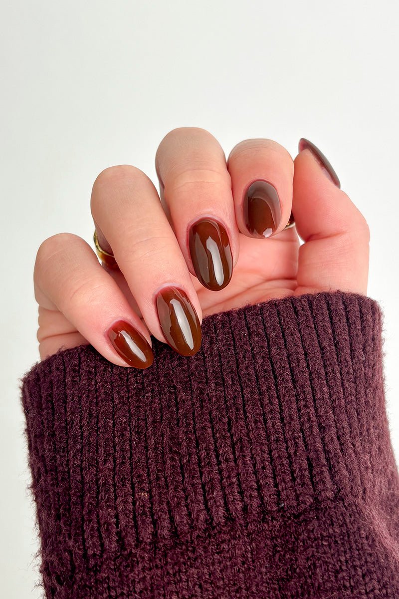 Rubber Base Mahogany · 457 | Nailster Denmark