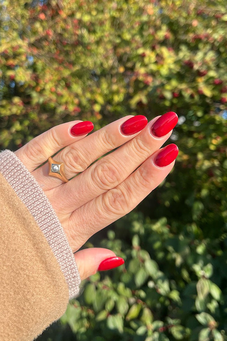 Saint Valentine · 99 – Gel Polish by Nailster, image 3