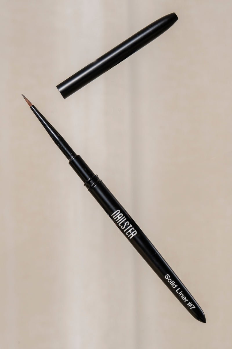 Solid Liner Brush #7 | Nailster Denmark