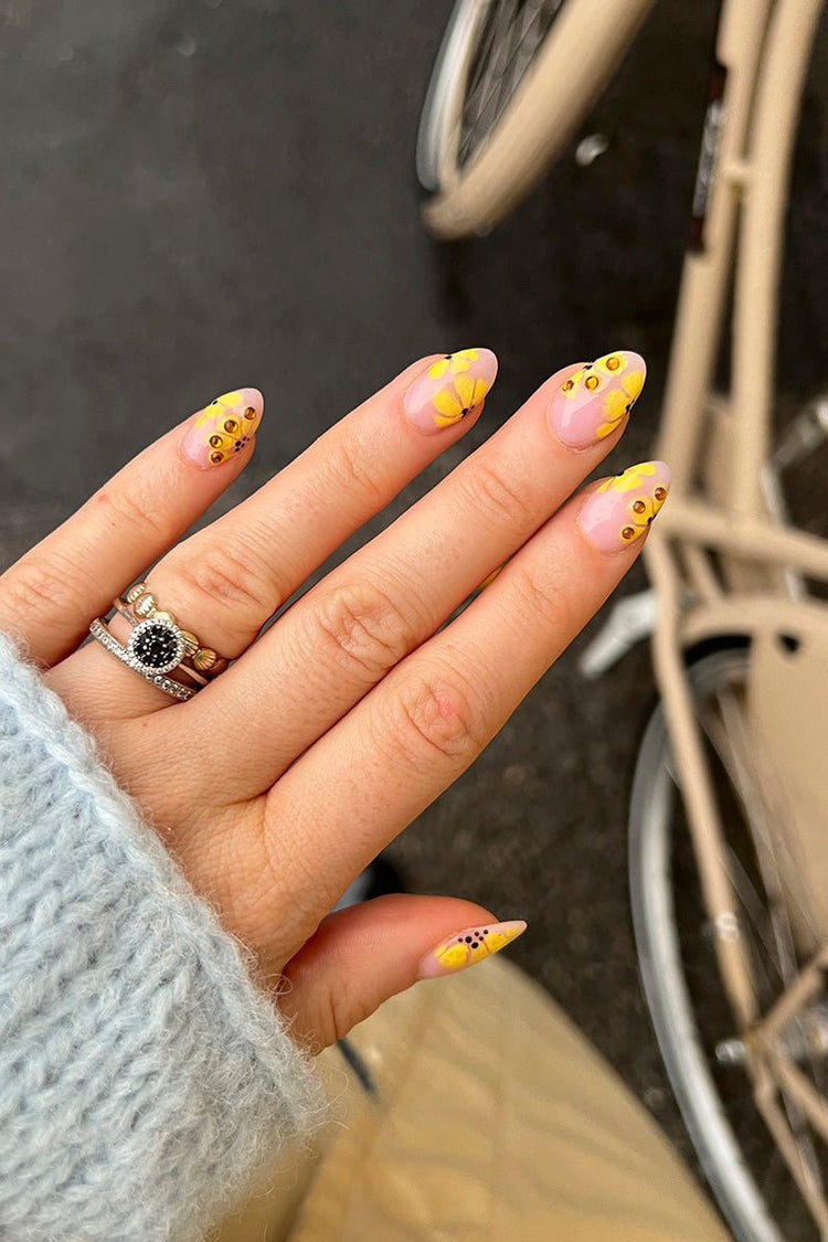 Sunflower Kiss · 56 – Gel Polish by Nailster, image 3